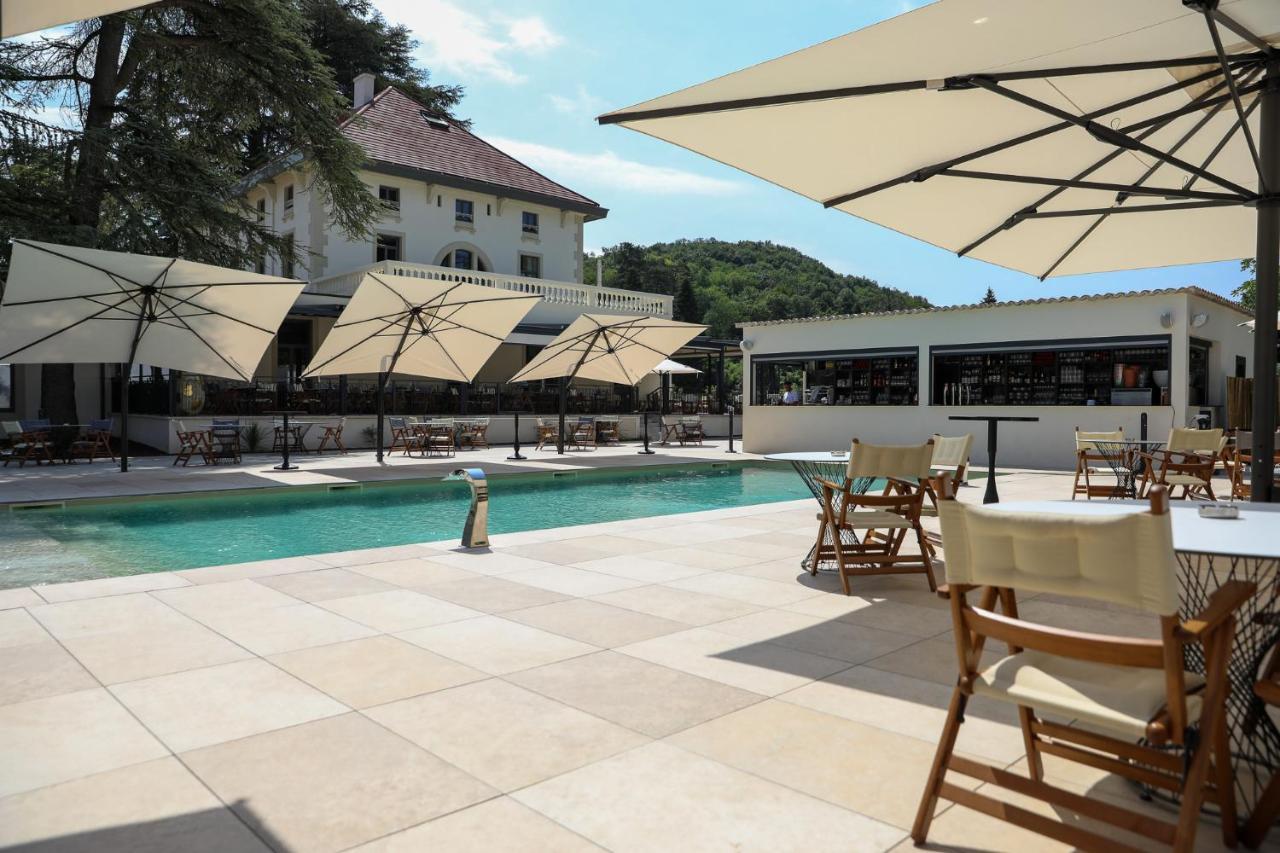 Hotel Sequoias Golf & Ressort Ruy-Montceau Exteriér fotografie