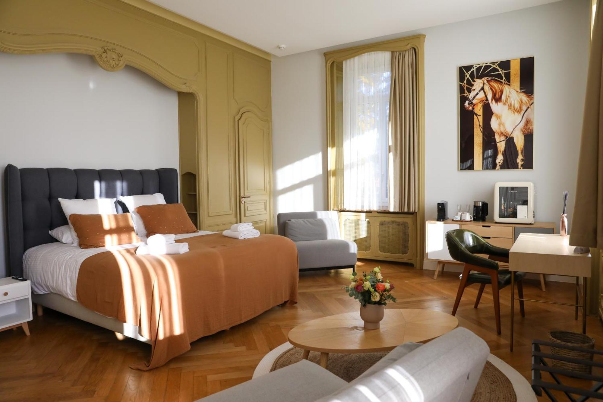 Hotel Sequoias Golf & Ressort Ruy-Montceau Exteriér fotografie