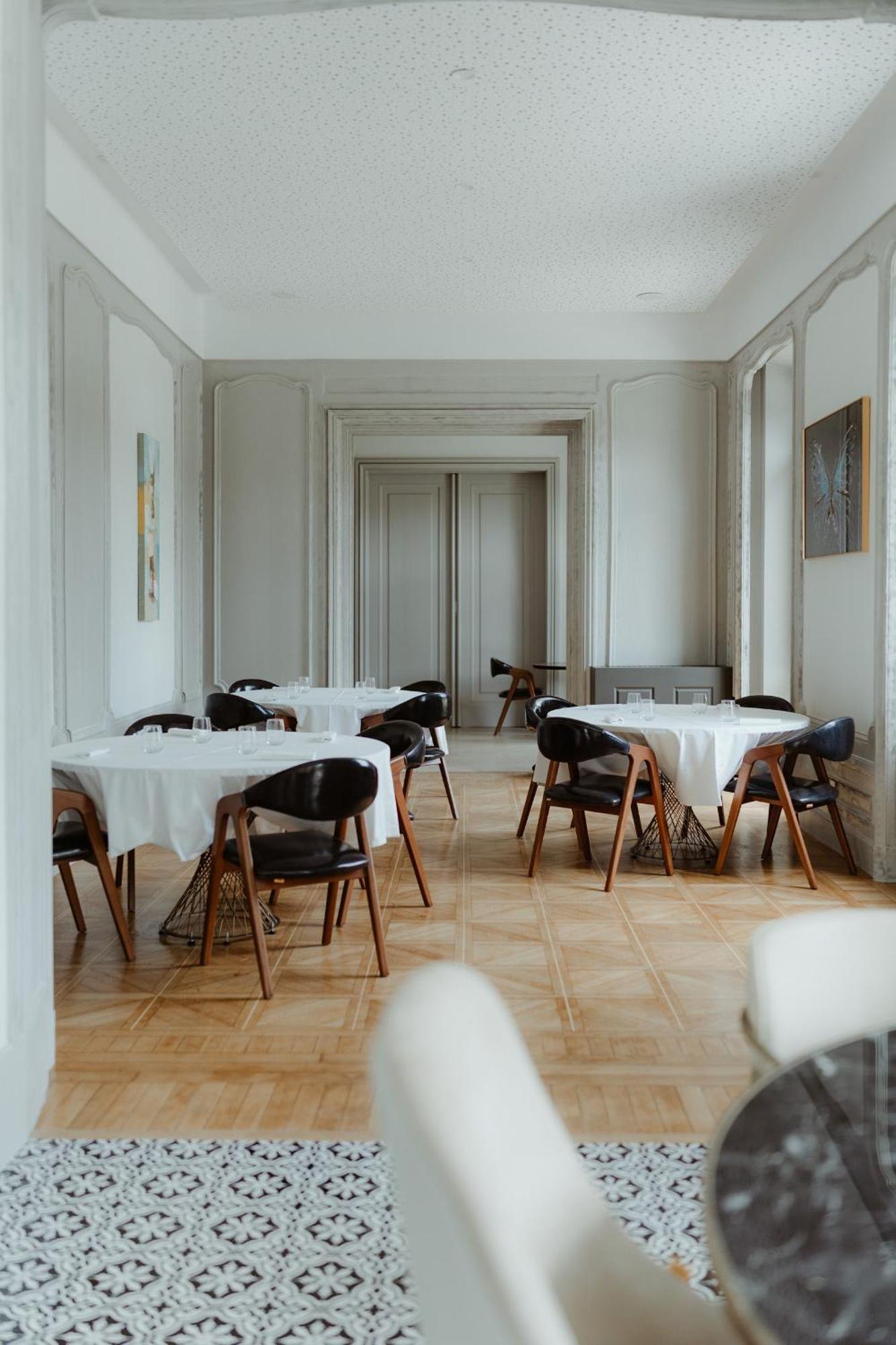 Hotel Sequoias Golf & Ressort Ruy-Montceau Exteriér fotografie